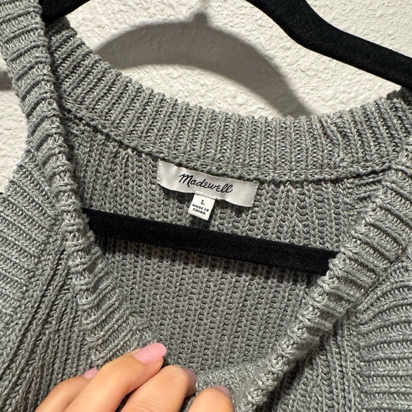 Gray Ribbed Knit Tank Top - Picture 2 of 3